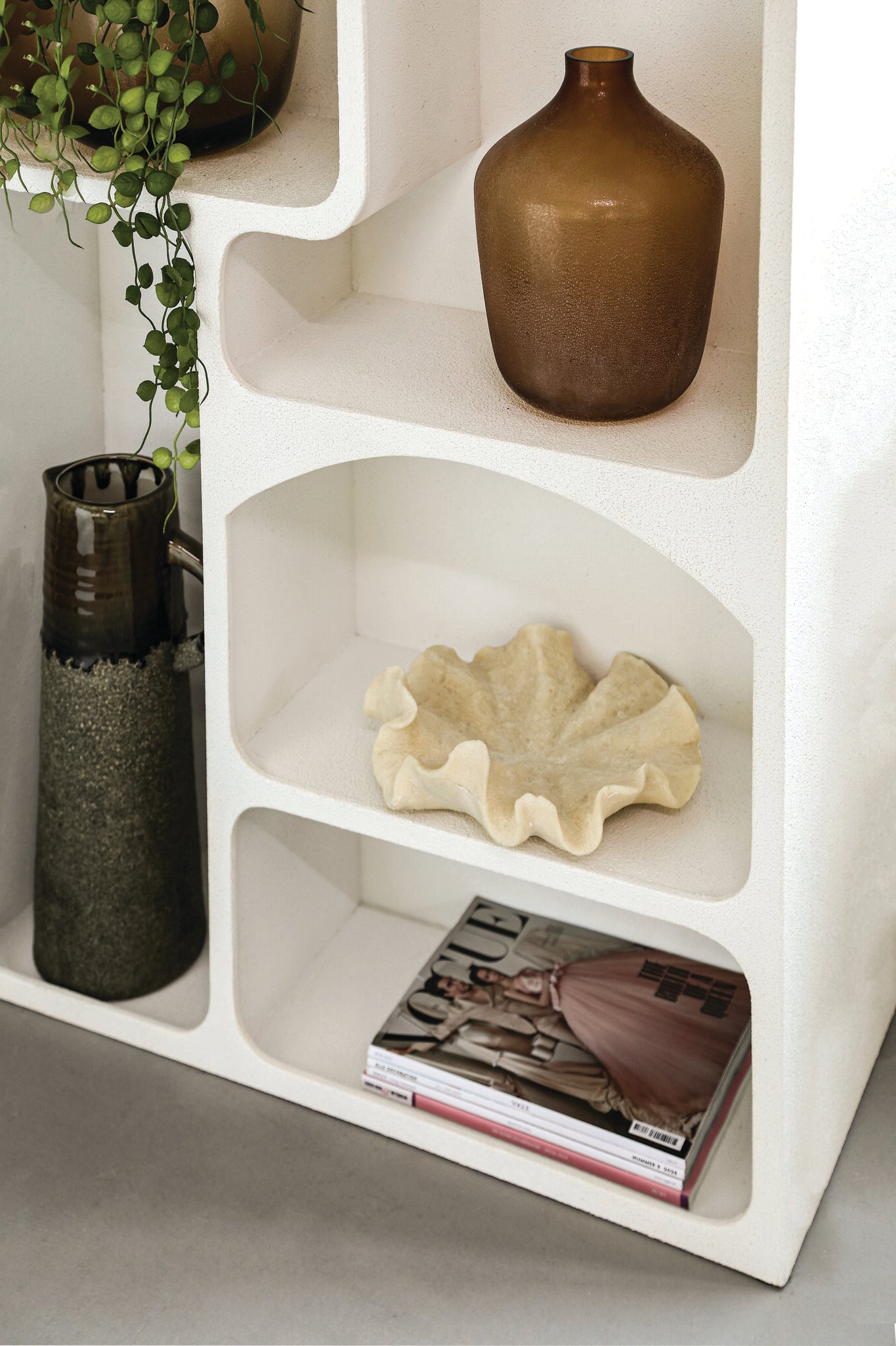 PTMD Emmelie White MDF rough organic shape cabinet high - Interior pieces