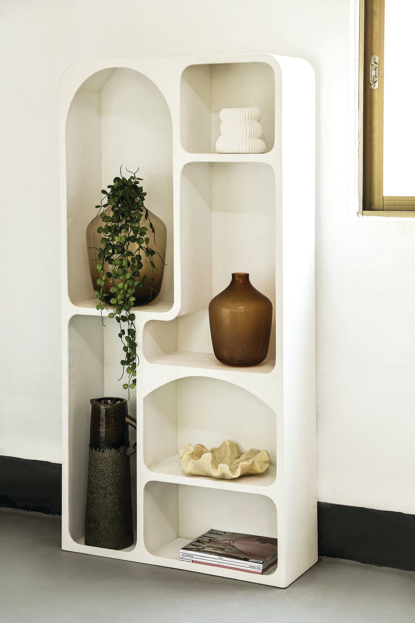 PTMD Emmelie White MDF rough organic shape cabinet high - Interior pieces