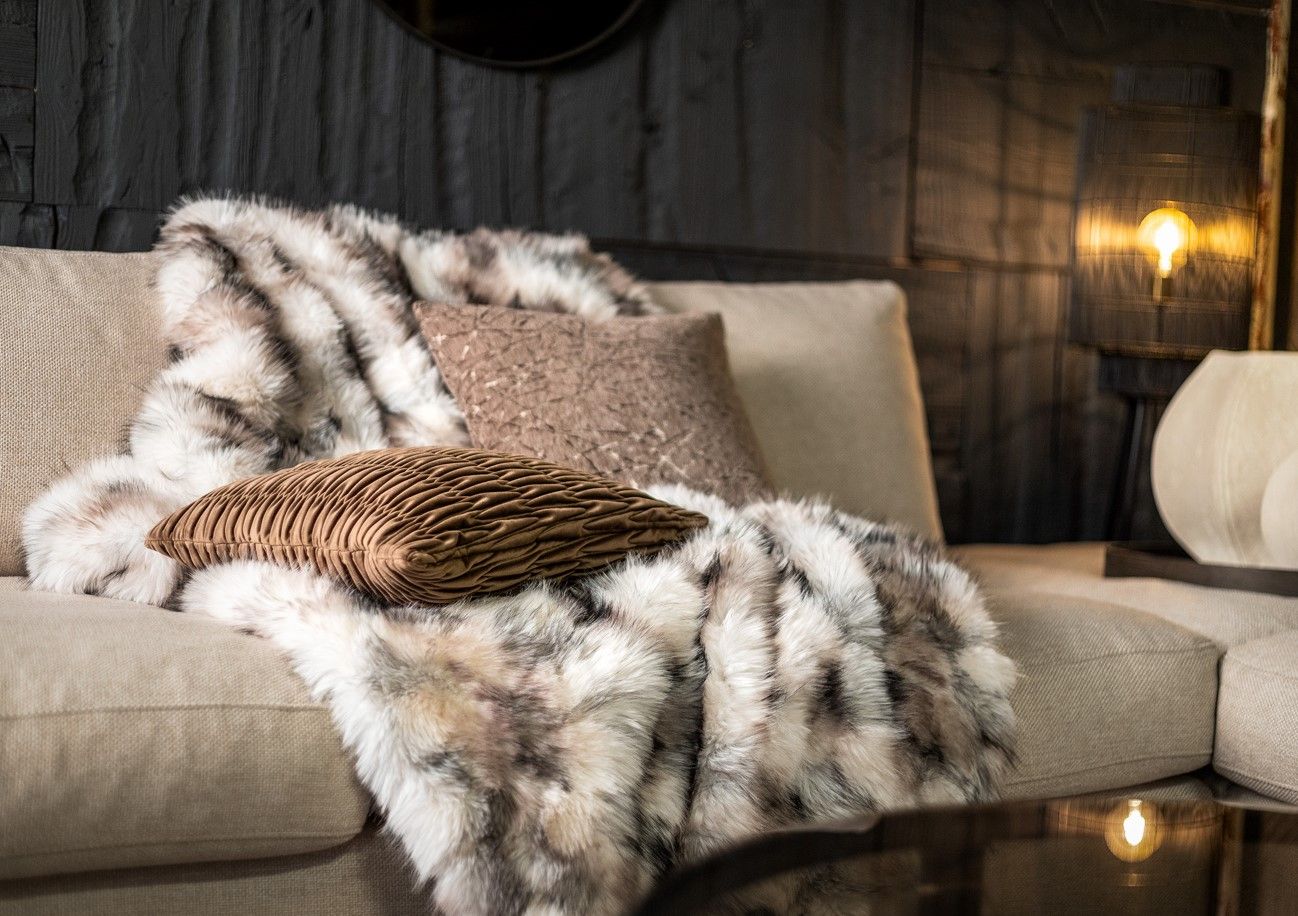Ghislaine Plaid - Interior pieces