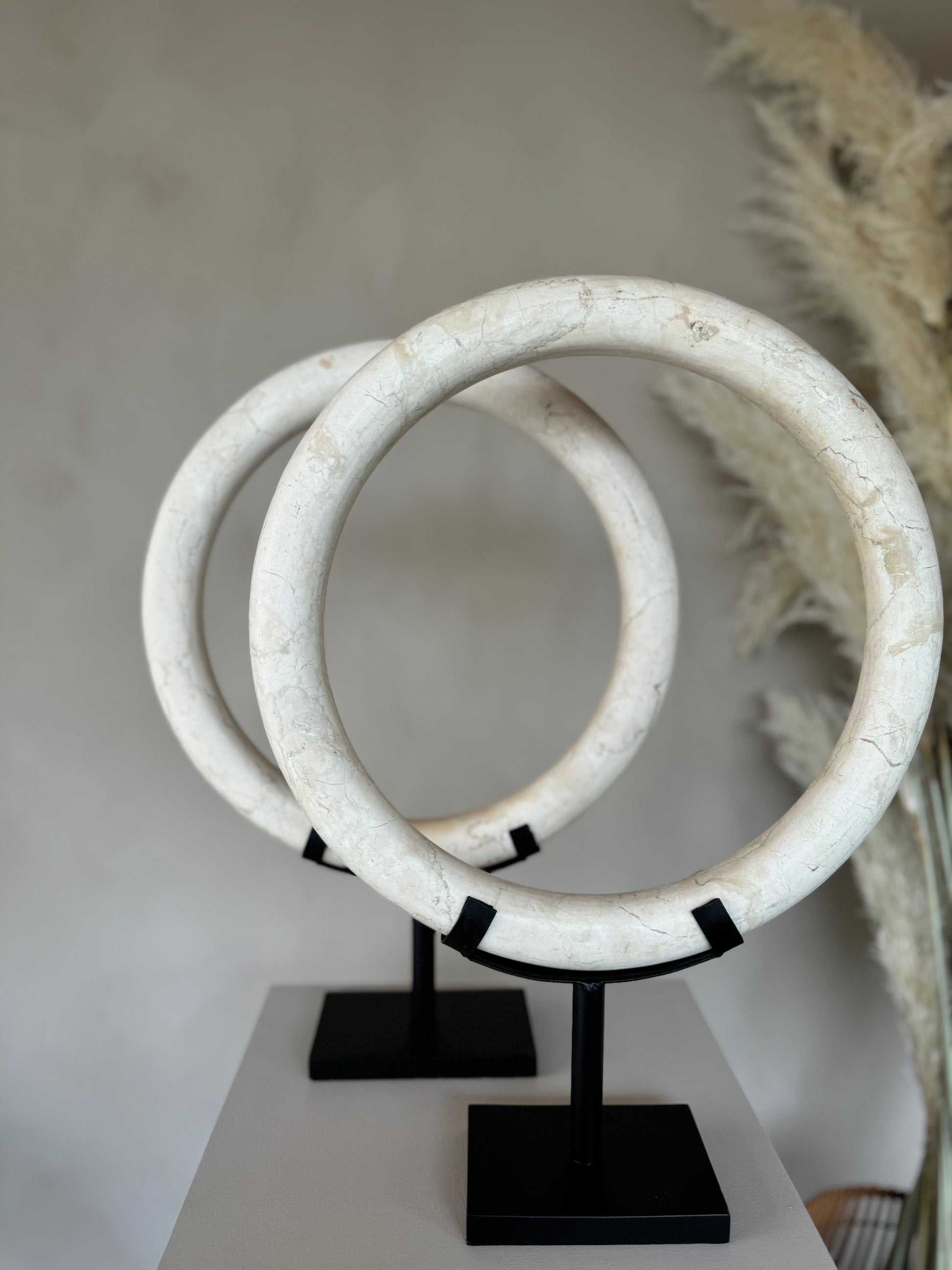 Reina ornament marmer medium - Interior pieces