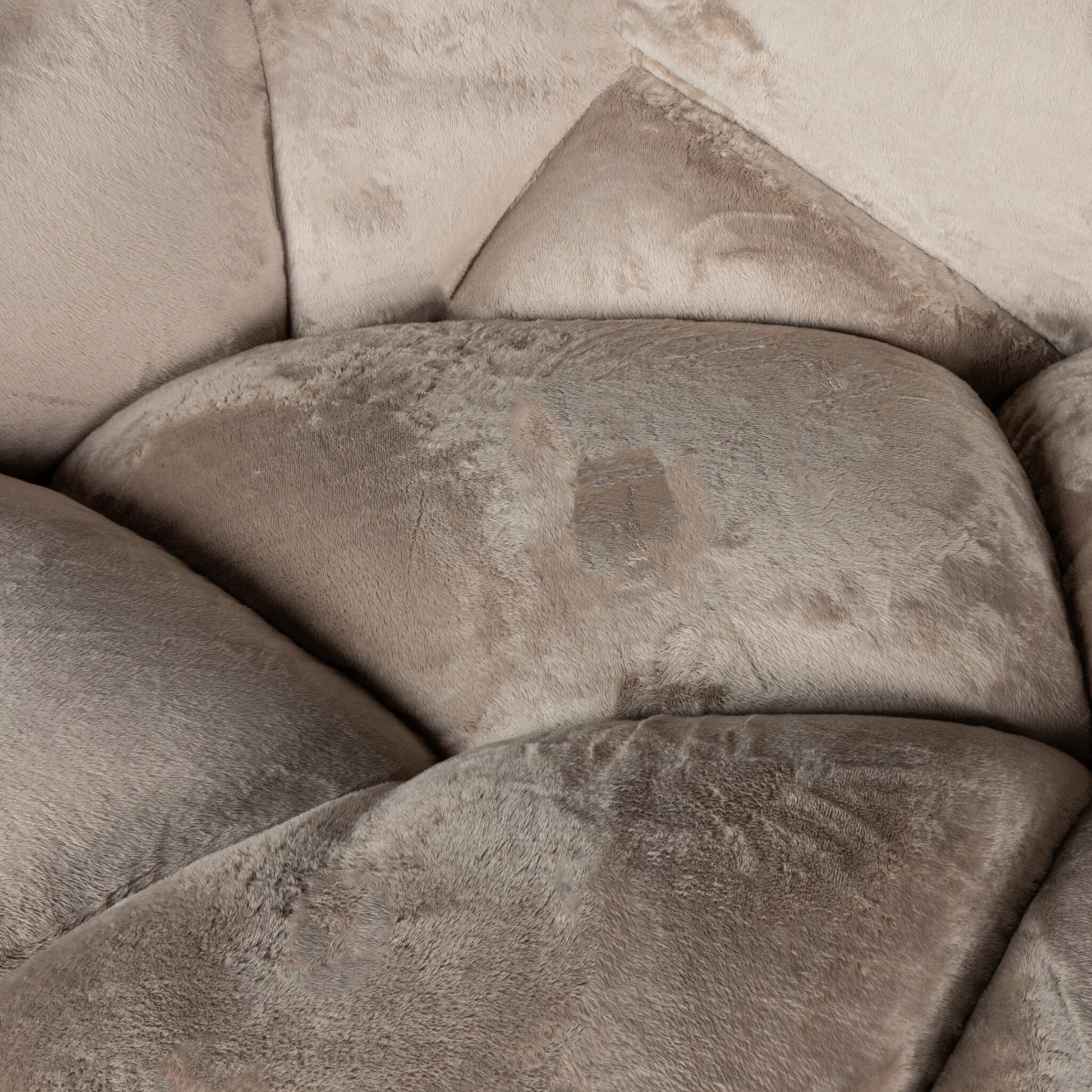 Nubibus Sofa Taupe - Interior pieces